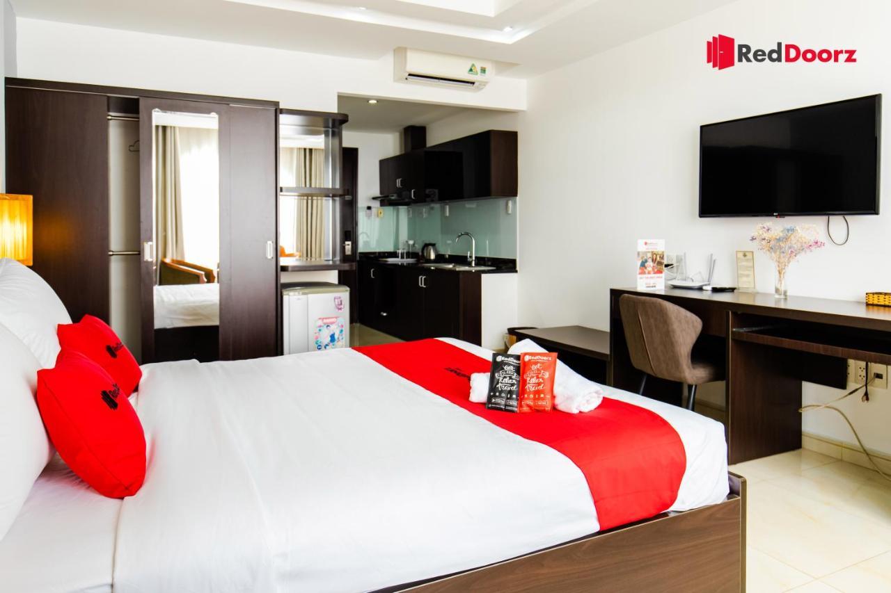 Reddoorz New Haru Hotel Phan Khiem Ich Хошимин Екстериор снимка